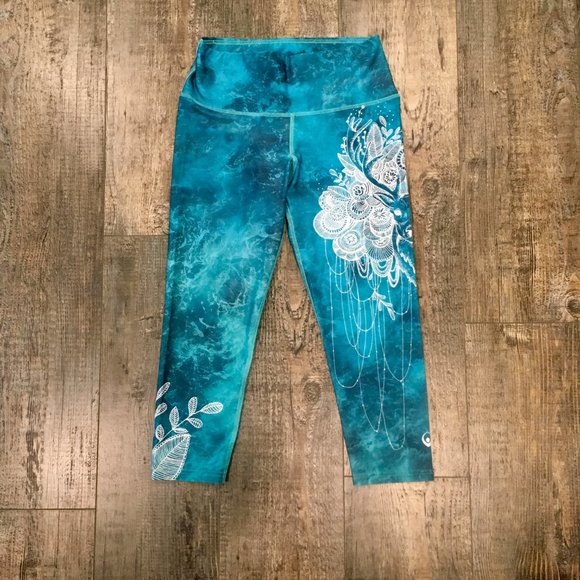 *SOLD* Inner Fire | Deer Love Capris - Picture 5 of 7